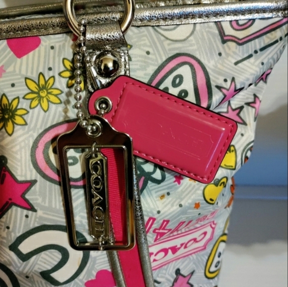 VINTAGE COACH Bandana Graffiti Butterfly Shoulder Tote Bag & Matching Wristlet - Picture 13 of 16